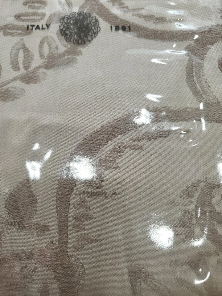 SFERRA Chisella Boudoir Sham 12 x 16 Algodón Satén Hilo Teñido Jacquard Mocha Foto 2 de 3