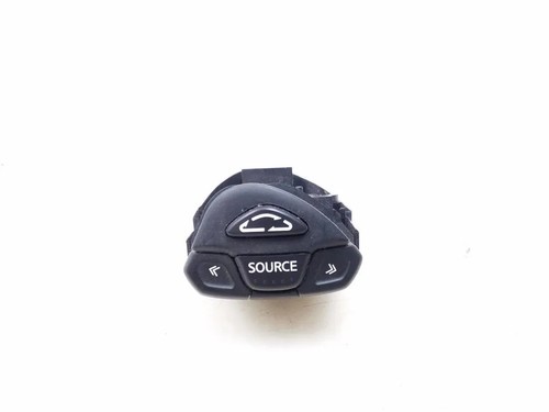 NISSAN X-TRAIL T30 Lenkradknöpfe / -schalter 2.50 Petrol 121kw 2006 25084868