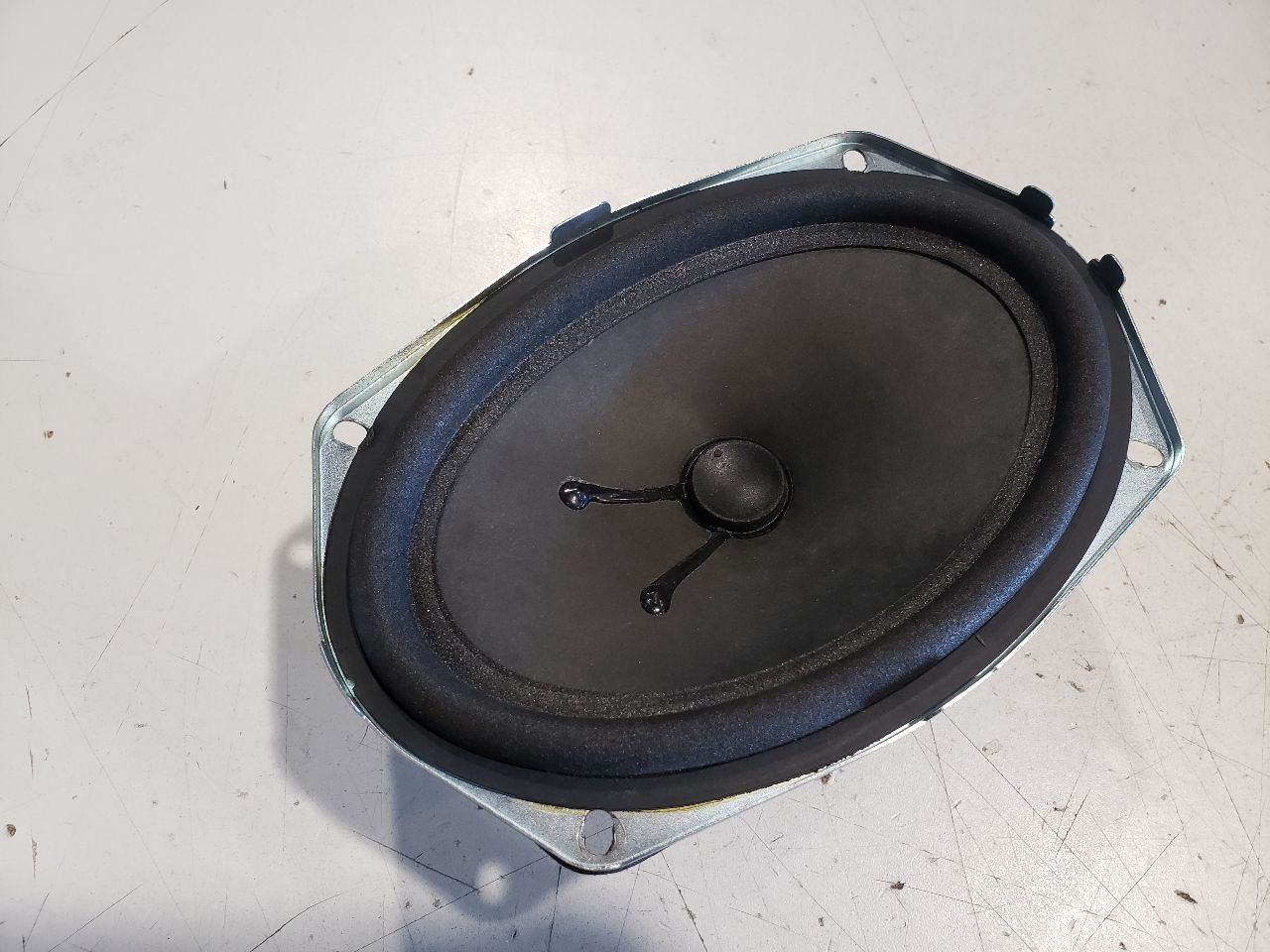 Bentley Continental 2006 Rear Left Midrange speaker