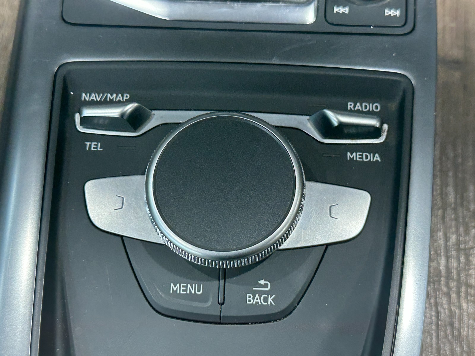 Audi R8 2012-2015 Center console