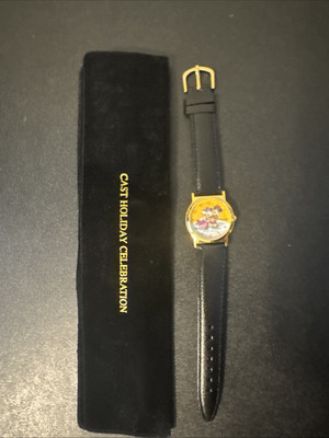 1998 Walt Disney Cast Member Exclusive Holiday Celebration Watch (never worn)