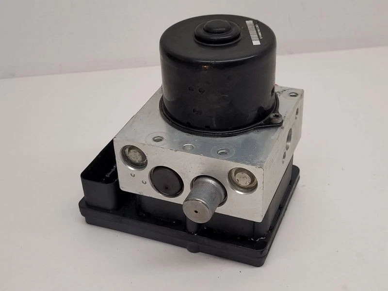 "2004-2009 Nissan Titan ABS Brake Pump Module OEM 47660-7S001 Tested Used" Foto 3 de 4