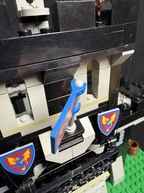 Lego 6085 Castle Black Knights Black Monarch's Castle Knights Knights Castle 1988 P2