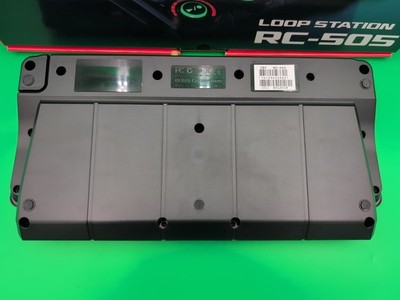 BOSS RC-505 Loop Station Tabletop Looper 5-Track Multi-Effects MK1