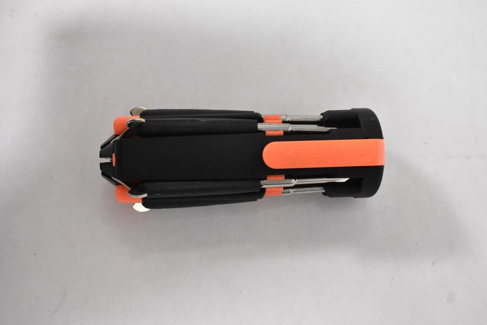 Cedar Creek Outdoors Multi-Bit Screwdriver 6-LED Work Light 3 AAA Included #744 - Image 4 of 4