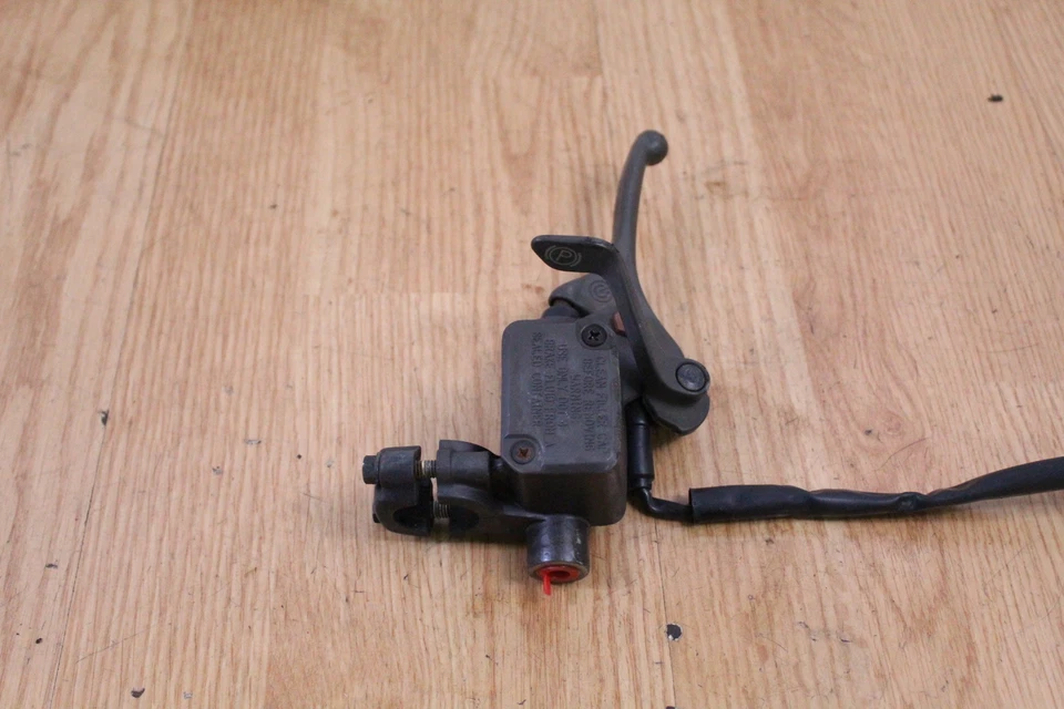 2005 SKI-DOO SUMMIT 1000 SDI Brake Master Cylinder - Image 3 of 4
