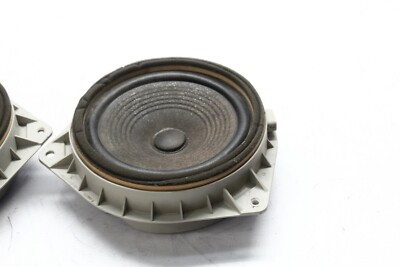 2003-2008 TOYOTA MATRIX XRS COROLLA FRONT OEM DOOR SPEAKER LEFT