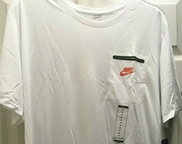 Men's Nike Pocket Tshirt with Geometric pattern on back XL eBay