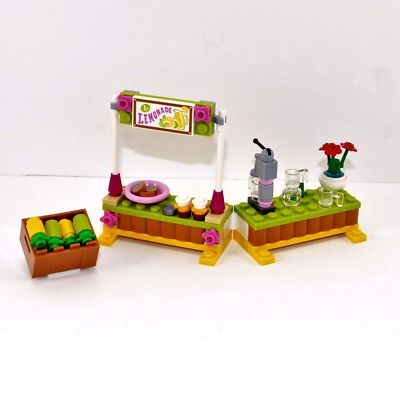 LEGO Friends Mia's Lemonade Stand 41027 with Instructions No Box