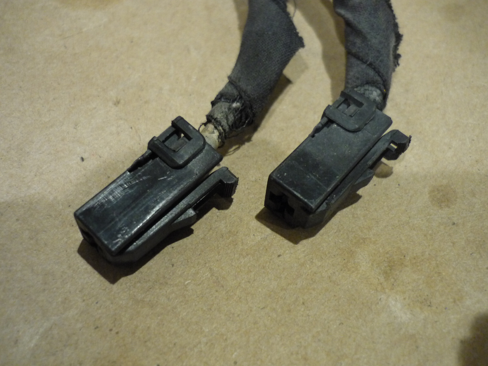 Ferrari California - Radiator Fan Cable/Wire Harness - P/N 255567