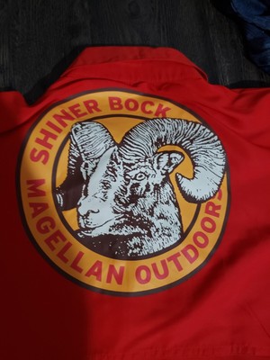 Magellan Outdoors Size XL Women's Shiner Bock Red Fishing Shirt Moisture Wicking