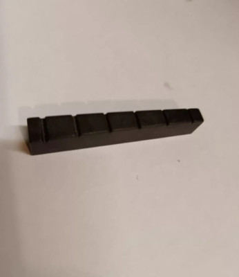 Original Parker Fly geschlitzte graphit abgewinkelte Gitarrenmutter, vorraffiniert, raffiniert