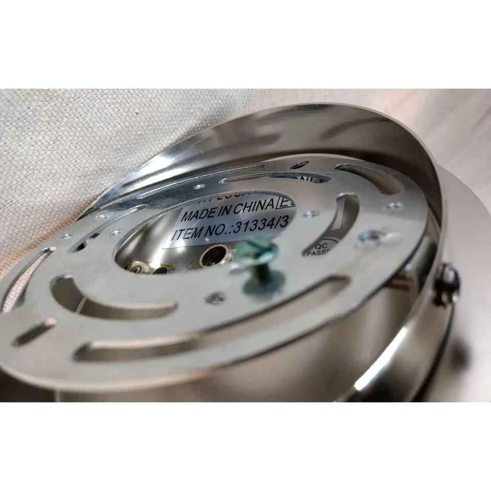 Elk Jorgensen 3 灯吊坠,灰褐色木材和抛光镍 31334/3 — 第 3/4 张图片