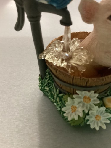 The Hamilton Farm Livin' Collection Easter Spring Pig Squeaky Clean Figur - Bild 5 von 6