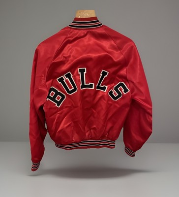Chalk Line Jacke Chicago Bulls NBA   Size M starter Style JACKET 23 Jordan 90s