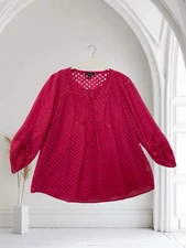 Signature Studio Women’s Hot Pink Embroidered Button Front Top Size XL Lined