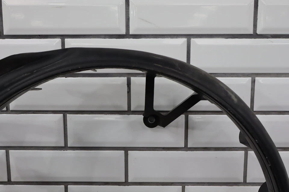 Cubierta interior del ventilador Duramax Colorado Canyon 2016-22 2,8 L OEM 84243708 Foto 4 de 4