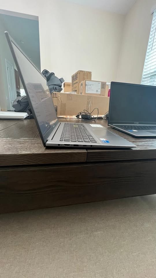 ASUS VivoBook 15 15.6