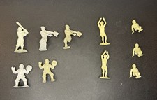 Vintage Marx Plastic Baseball Players And Swimmers Lot 50s 60s Toys