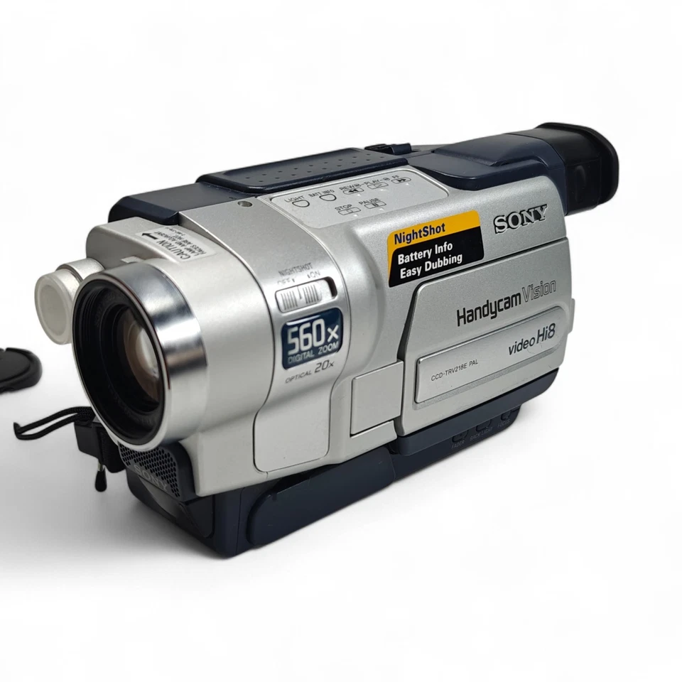 Sony Handycam CCD-TRV218E Camcorder Hi8 Tape 560x Night Vision Camera + Charger - Image 2 of 4