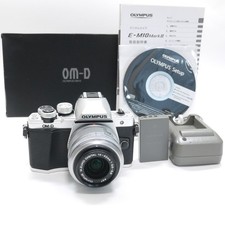  NEAR MINT Olympus OM-D E-M10 Mark II Mirrorless Camera 14-42mm Lens - TESTED