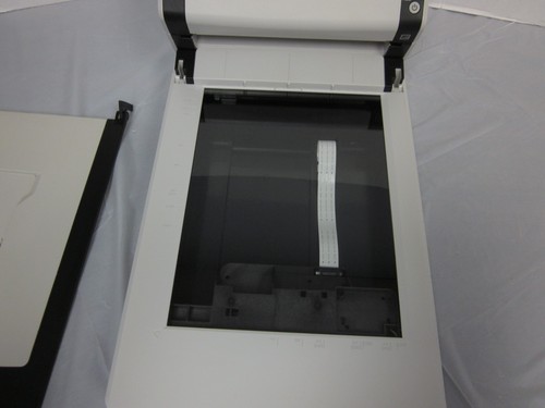 Fujitsu fi-6240z High Speed Pass-Through Duplex Document Scanner w/AC Adapter - 第 3/6 張圖片