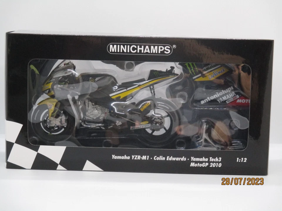 YAMAHA YZR-M1, #5, Colin Edwards, 2010 MotoGP, L.E. No. 425/500 Stk./pcs.!!! - Bild 2 von 4