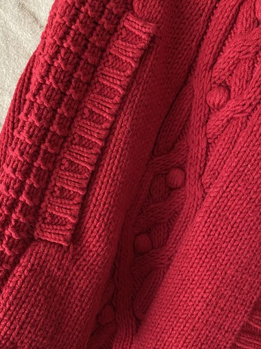 Gymboree ~ RARE Girls Dark Red Cableknit Cape Sweater ~ 7/8 ~ Cute! - Picture 4 of 6