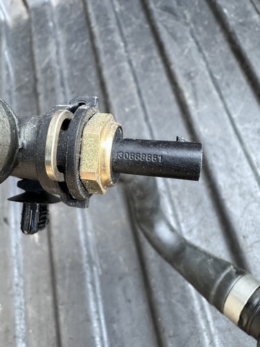 VOLVO V60 II 225, 227 2.0 T4 Coolant Hose Pipe 2.0 Petrol 140kw 2022 - Picture 3 of 4