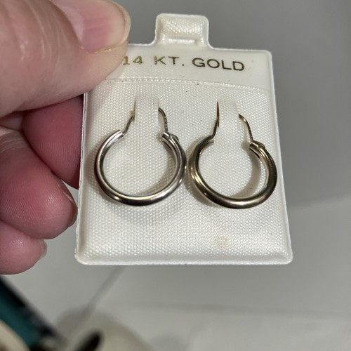 Orecchini a cerchio piccoli vintage in oro 14 KT - Foto 3 di 4