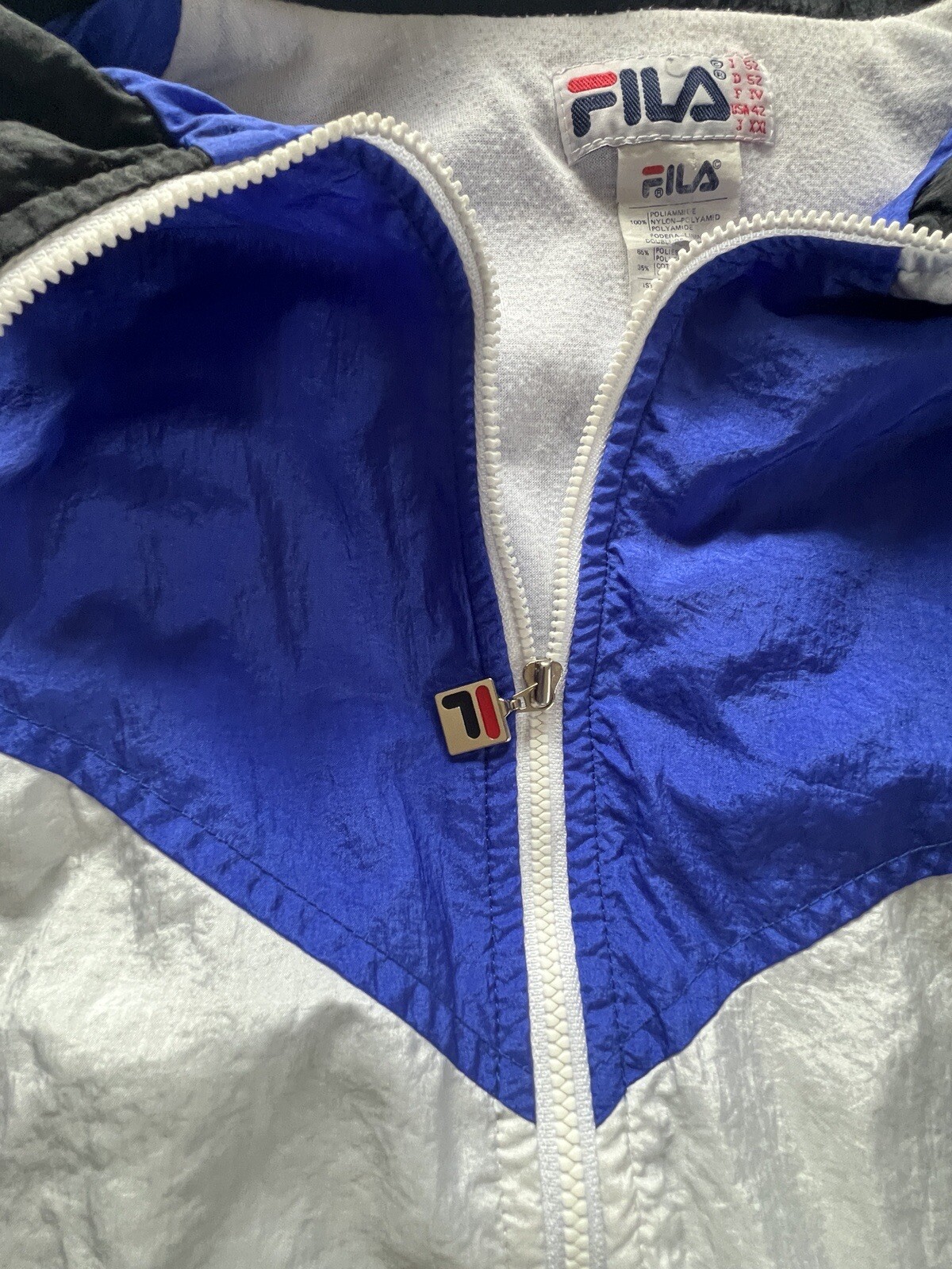 Giacca da pista vintage Fila Windbreaker nera blu bianca adulta taglia 42