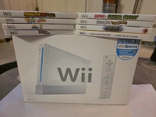 Nintendo Wii White Console System Complete In Box" With Games Read Description" 