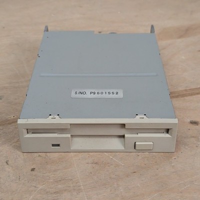 TEAC FD-235HF 3.5'' Internal Floppy Disk Drive 1.44MB Beige Serial 2804169 #1