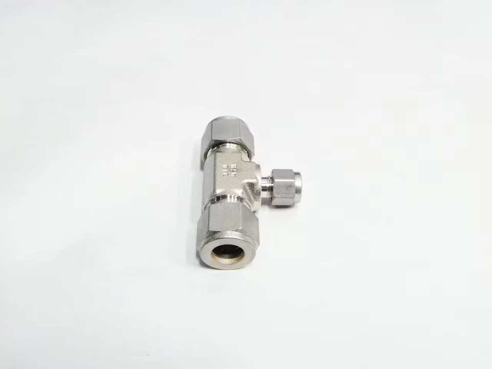 Box Of 50 Swagelok SS-810-3-8-4 Stainless Tee 1/2in Tube 1/2in Tube 1/4in Tube - Image 3 of 4