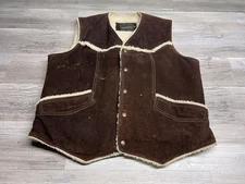 Vintage JC Penney Suede Button Snap Sherpa Lined Vest Jacket Men’s Size XL Tall