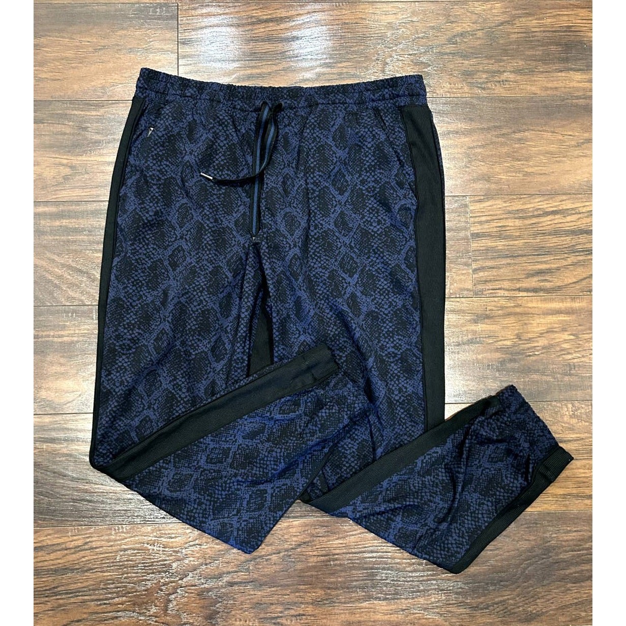 Athleta Brooklyn Ankle Pant - Blue Python - 16 - image 1