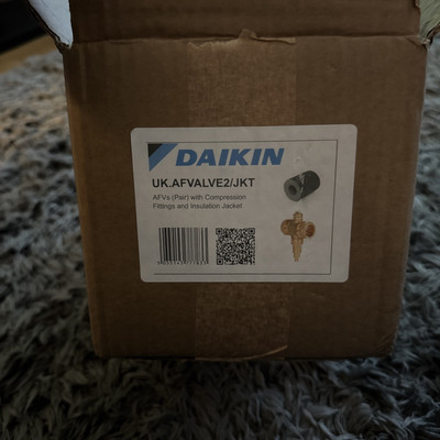 Daikin Frostschutzventilpaket - Kompressionsverschraubungen und Jacken Uk.Afvalve2/Jkt