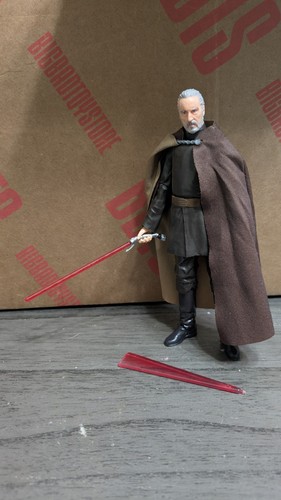 Hasbro Star Wars Greatest Hits – Action Figure Conte Dooku Episodio 3 Con Ologramma