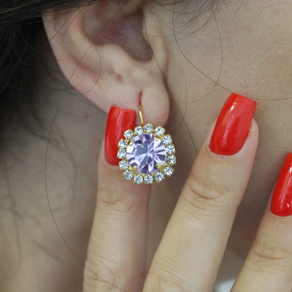 Ohrhänger mit 10 mm Swarovski Kristall – Klappbrisuren. Handgefertigt in Deutsch - Bild 2 von 4