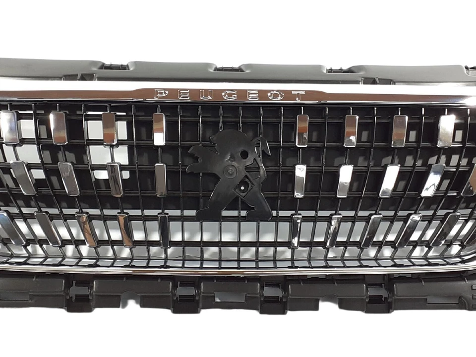 PEUGEOT 3008 5008 MK2 2016 - 2021 FRONT BUMPER TOP MAIN GRILL + CHROME TRIMS - image 4 of 4