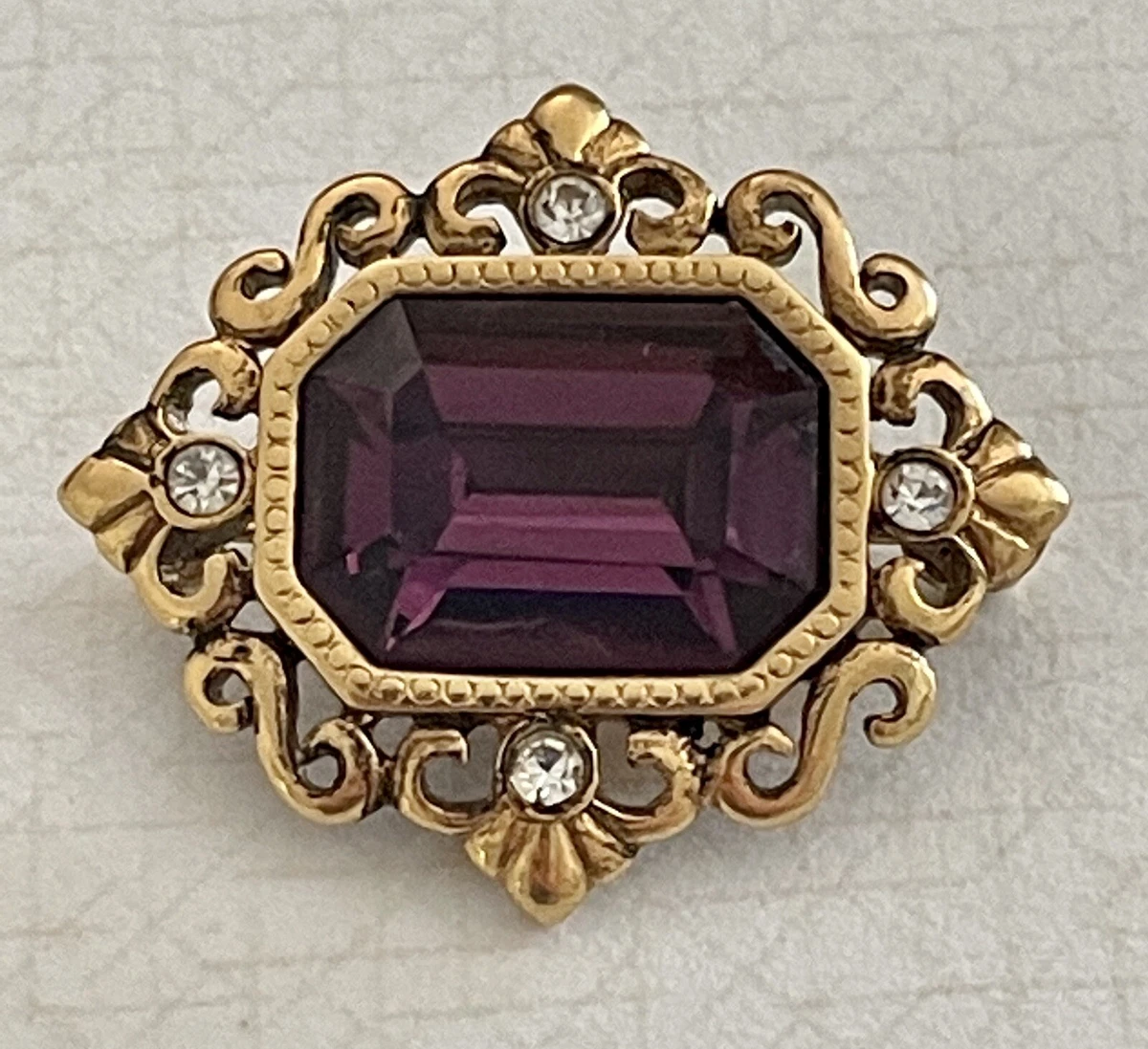 Vintage Amethyst Glass Brooch Pin with Rhinestones Goldtone Brass