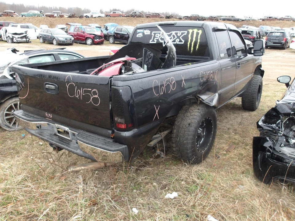 Used Steering Column fits: 2004 Gmc Sierra 1500 pickup Column Shift classic styl - Image 3 of 4