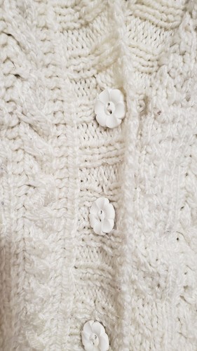HANDMADE KNITTING WHITE GIRL SWEATER CARDIGAN - Picture 5 of 14