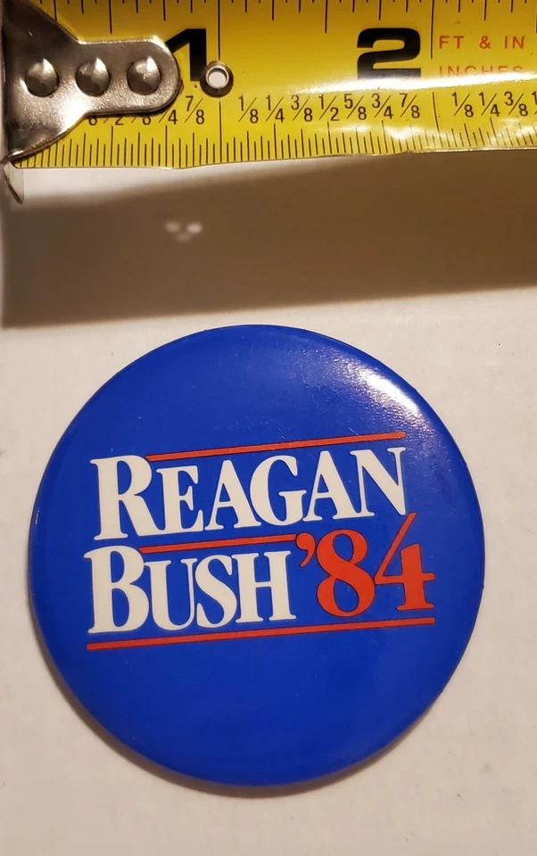 Prendedor republicano vintage 1984 Reagan Bush 84 botón campaña Ronald George 2,25" Foto 2 de 3
