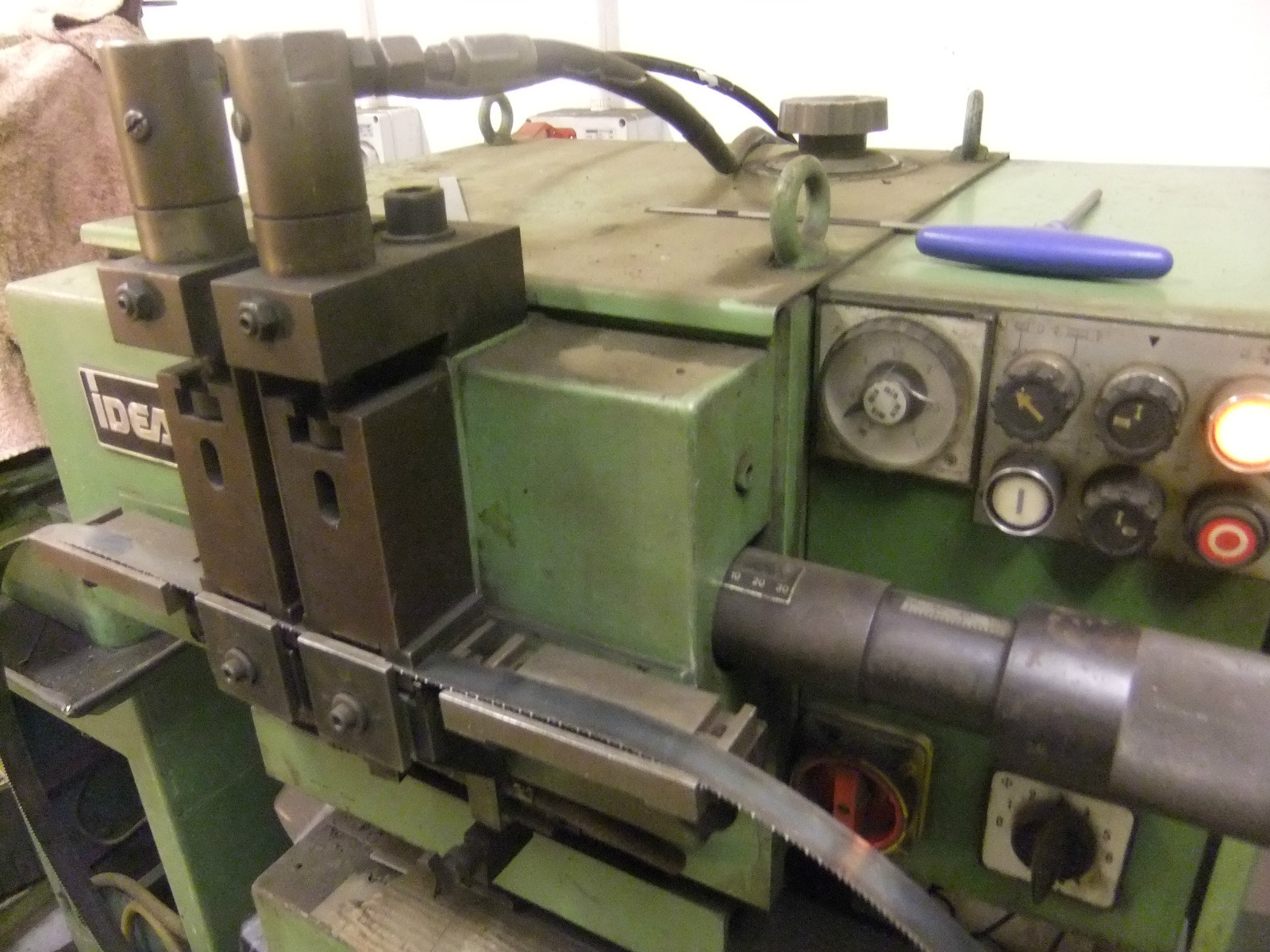 4115mm x 27mm Starrett 1.3 hook.(T.P.I) band saw blade for Ripping logs