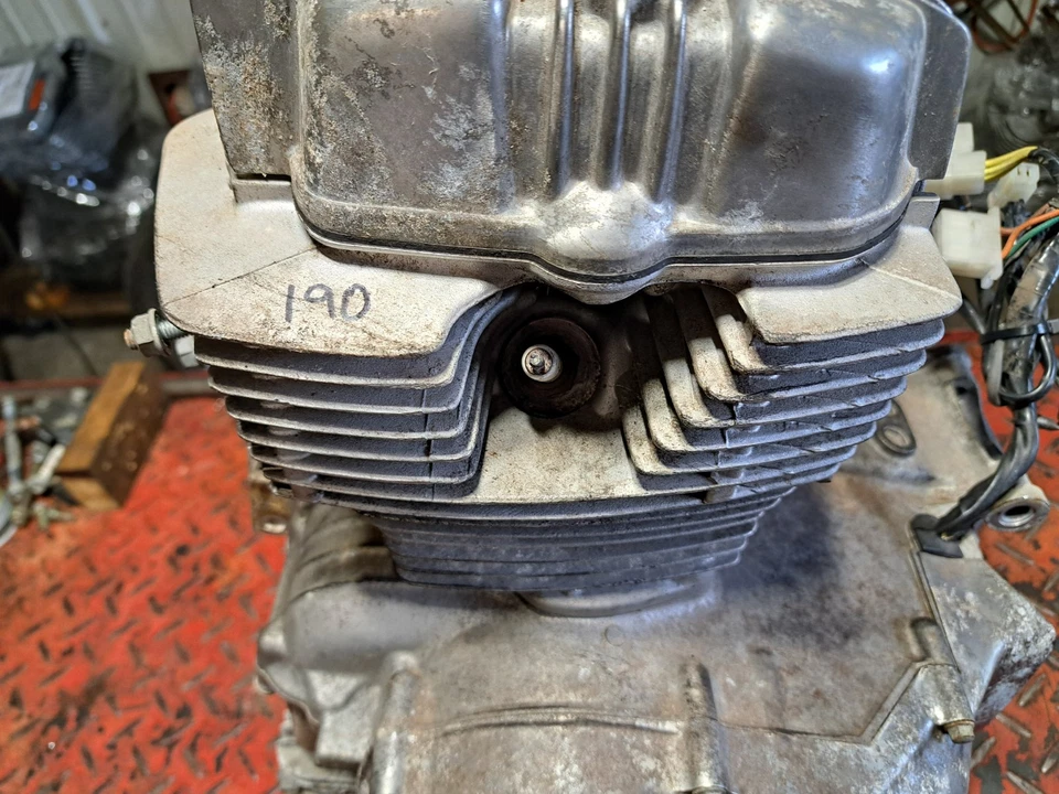 Honda CM400A 1981 motor Hondamatic carga arranque sincronización completo OEM Foto 3 de 4