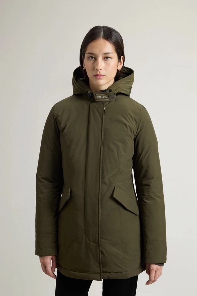 Parka WOOLRICH Arctic en toque urbano con piel desmontable - MEDIANA Foto 3 de 4