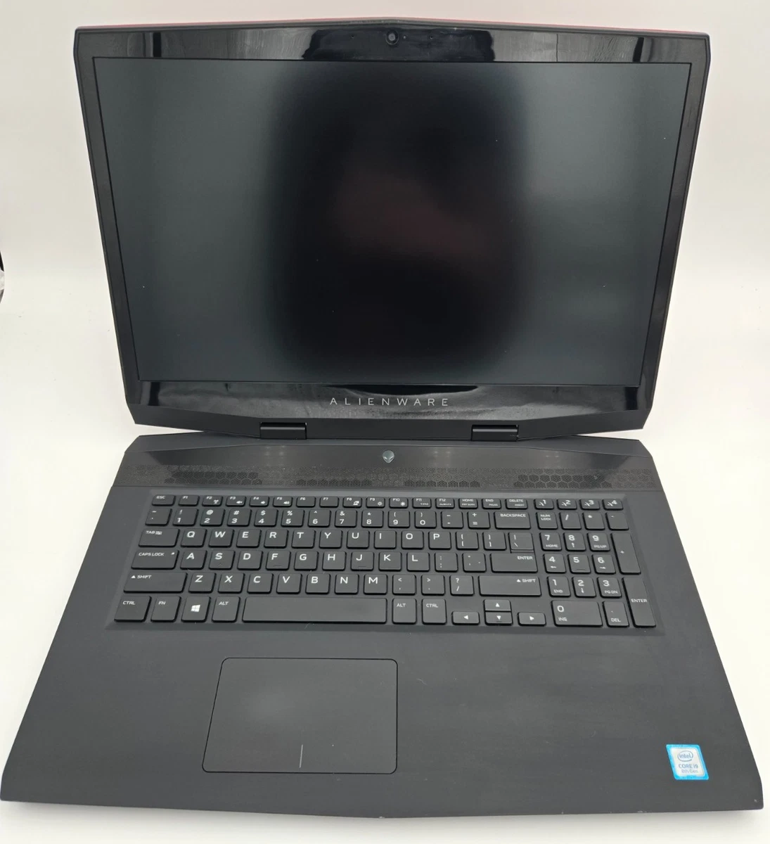 ノートPC Alienware m17 i9-8950HK/32G/RTX2080/17.3 Alienware M17 17.3