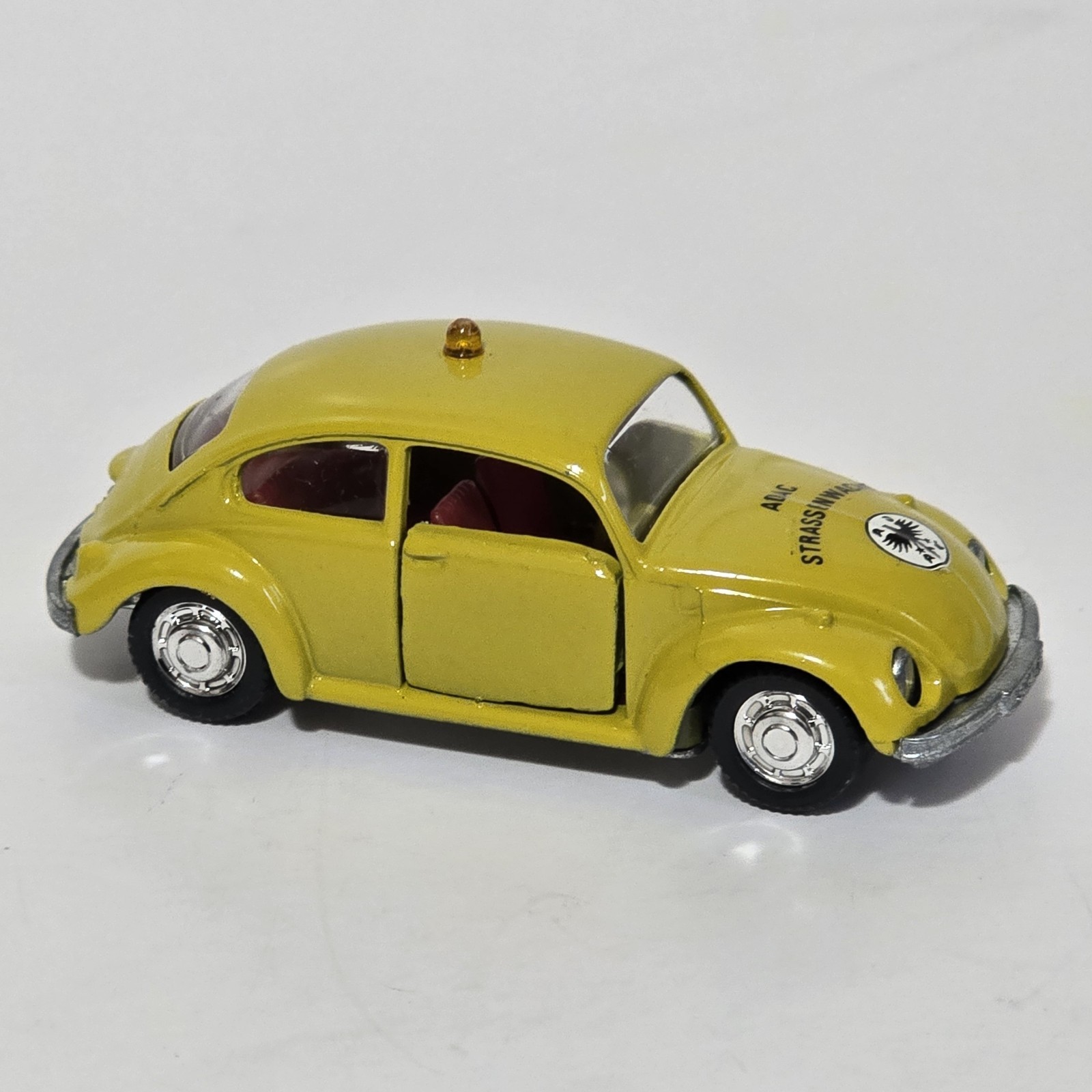 1:66 Schuco 818 ADAC VW Volkswagen Beetle 1302 S MINT