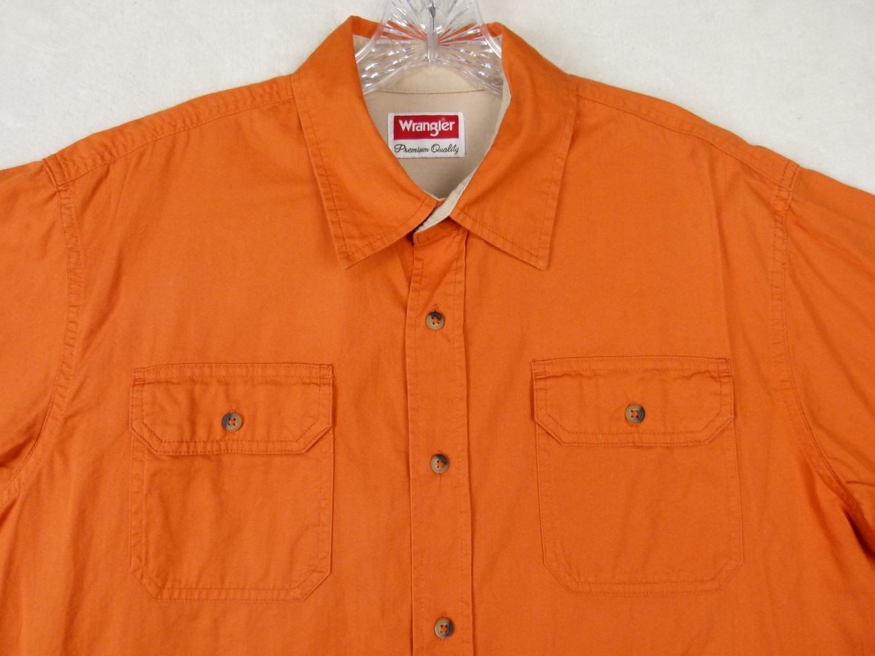 Wrangler Men's L Orange Solid Regular Button-Up S… - image 2